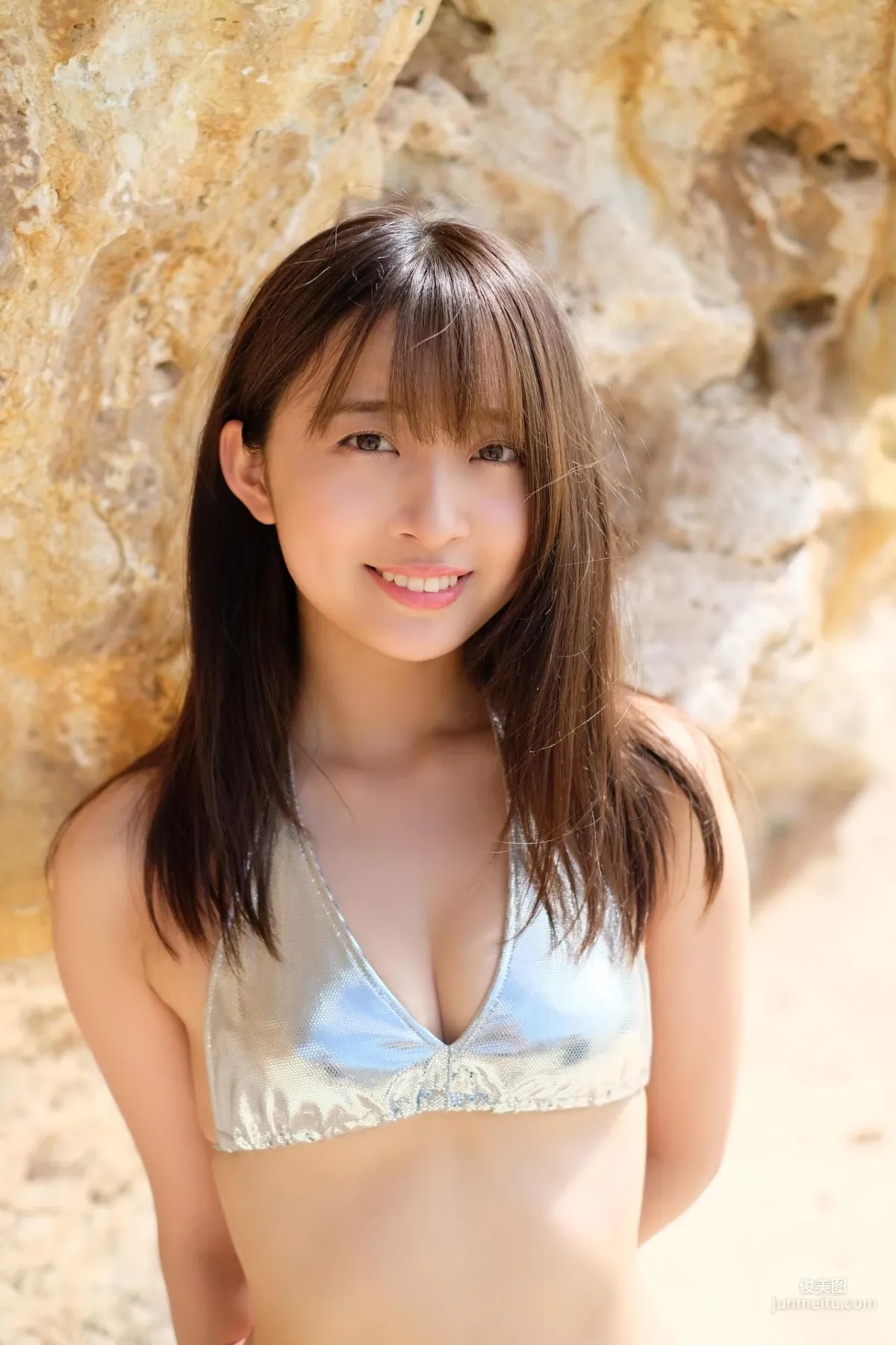 渡邉幸愛《はじめまして、こうめです。》[PB] 寫真集 81