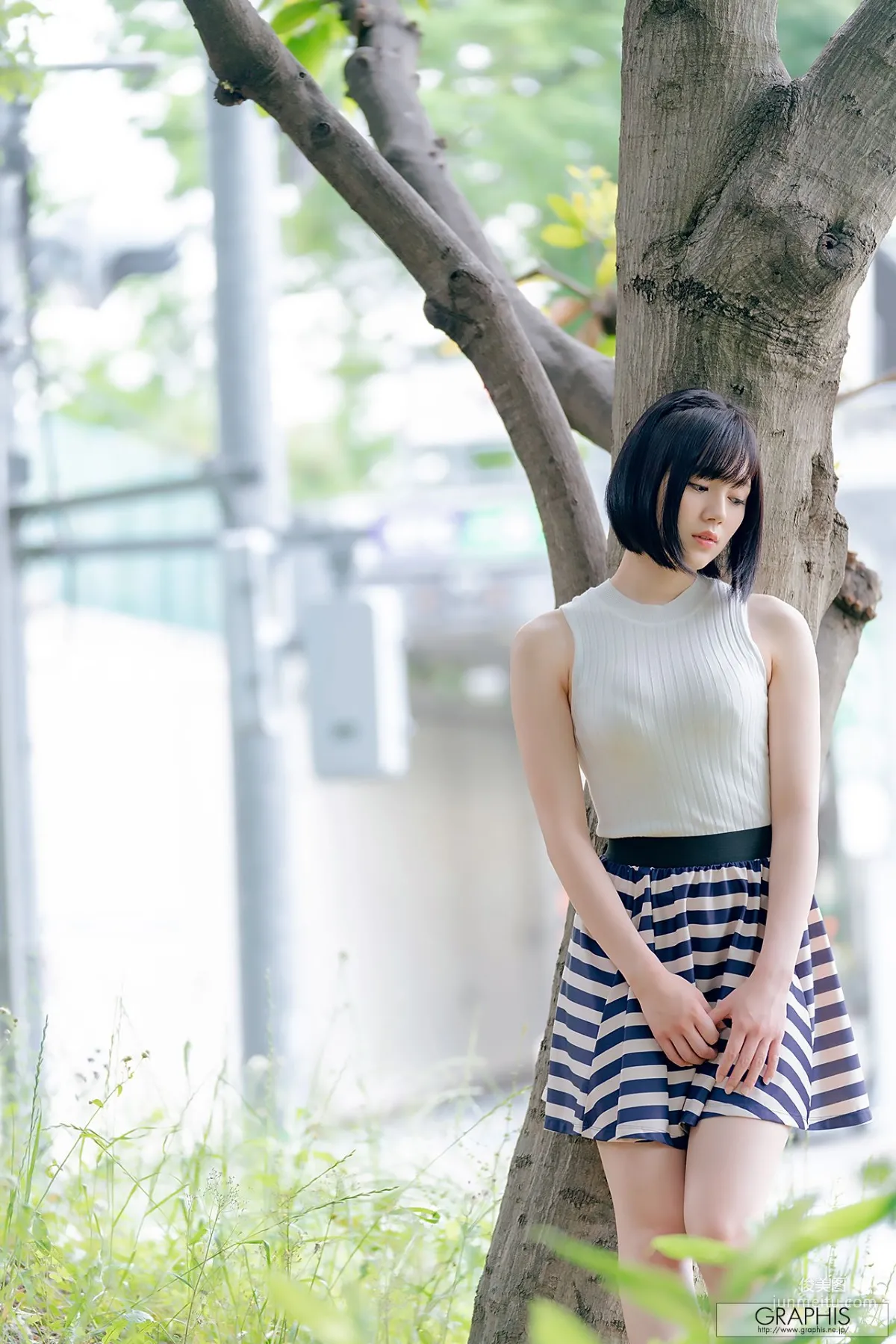 Remu Suzumori [Graphis] First Nude Girl No.165 Photo Set photo 3