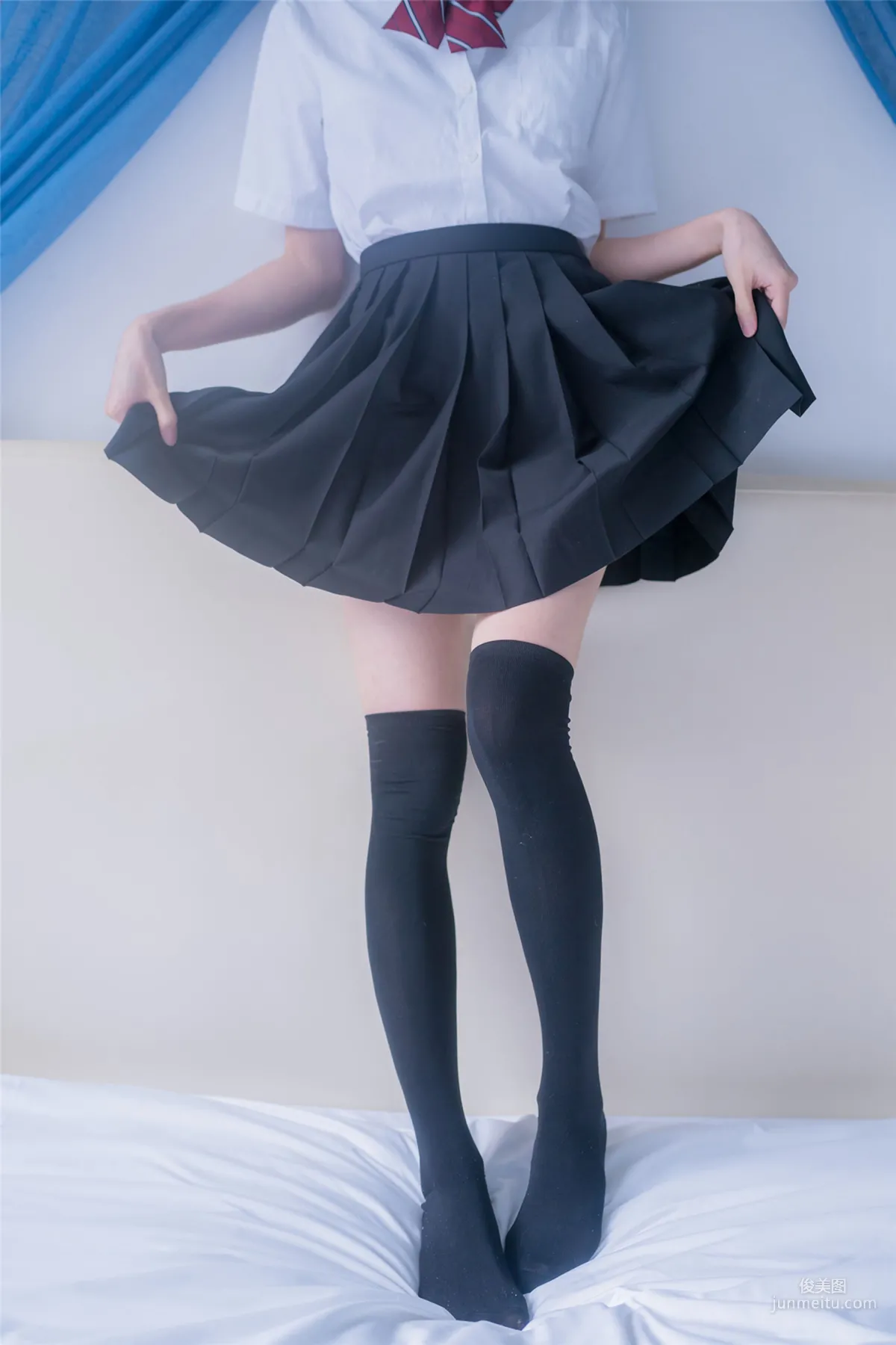 [风之领域] NO.148 JK黑丝裙子有点短 写真集5