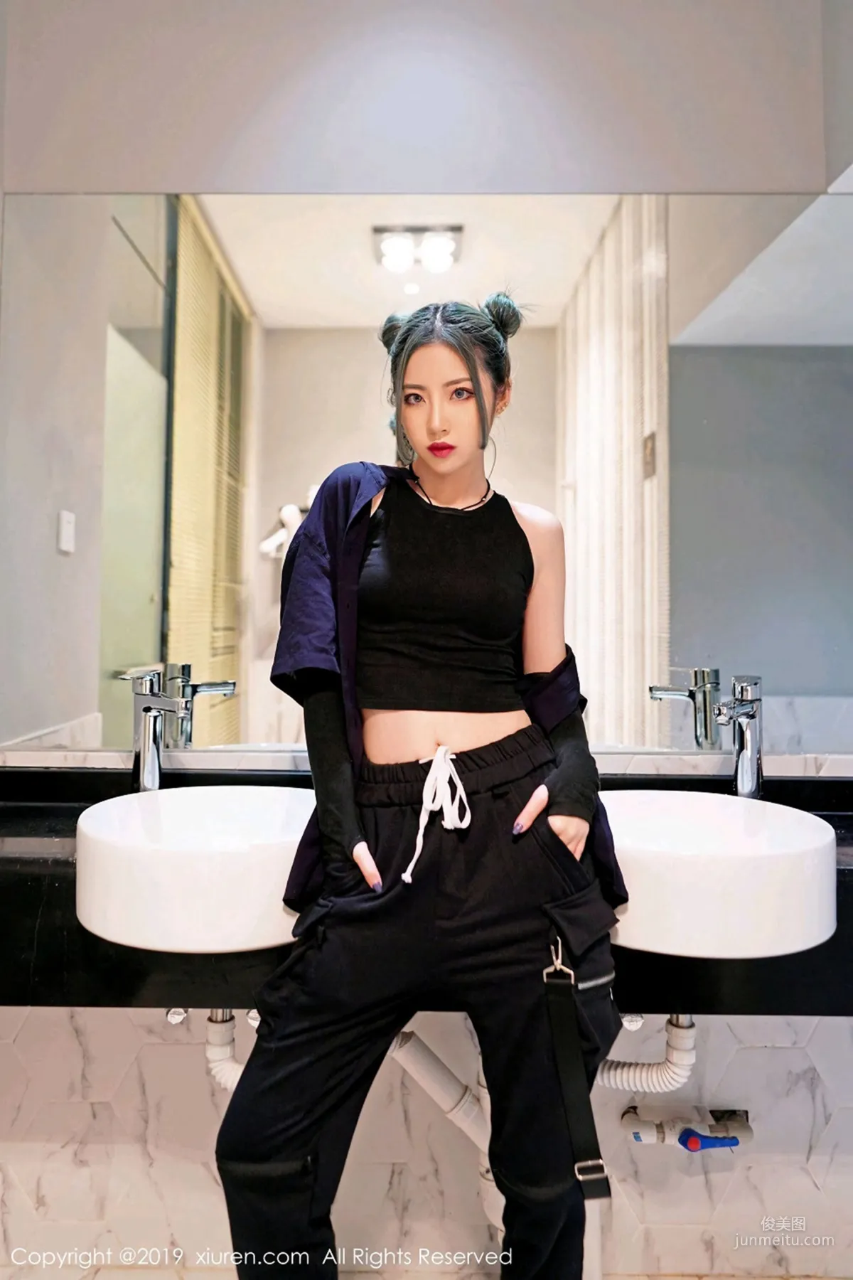 Jia Shihan《With a Delicate Face and Graceful Figure》 [XiuRen] No.1550 Photo Set photo 47