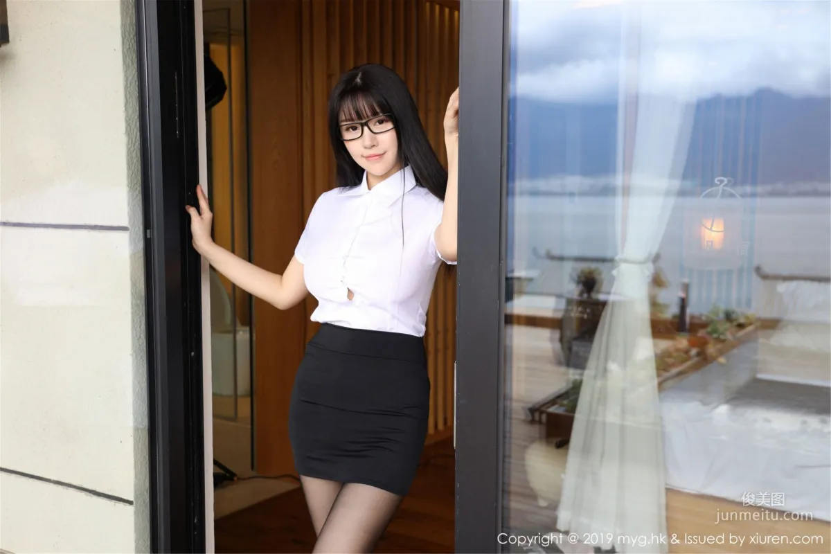 Flower Ke'er, Secretary Black Stockings Glasses OL Series [MyGirl] Vol.368 Photo Set photo 60