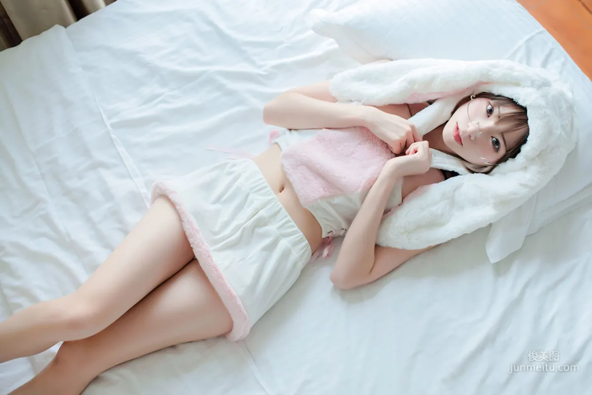 [风之领域] NO.140 眼镜萌妹 写真集42