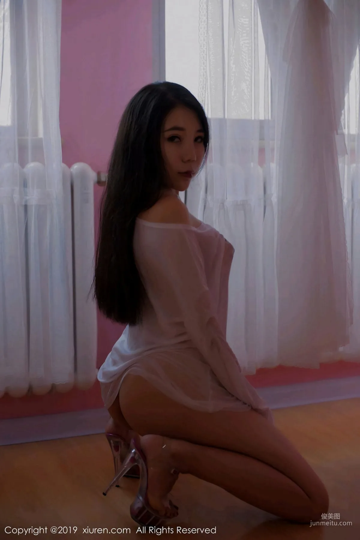 Fangkong lily Hunyuan Super Big Pure Natural Peach Butt Girl [XiuRen] No.1553 Photo Set photo 17