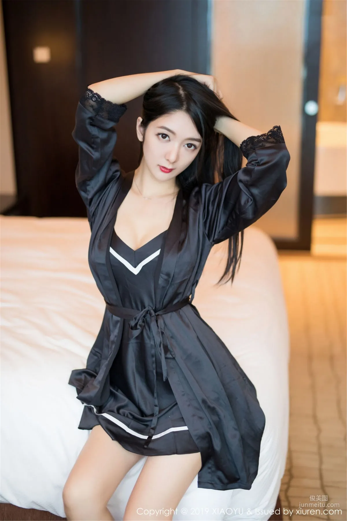 Angela Likes Cats 'Charming Black Lingerie' [XIAOYU] Vol.103 Photo Set photo 1