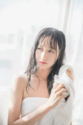 [風之領域] NO.134 出浴少女 寫真集