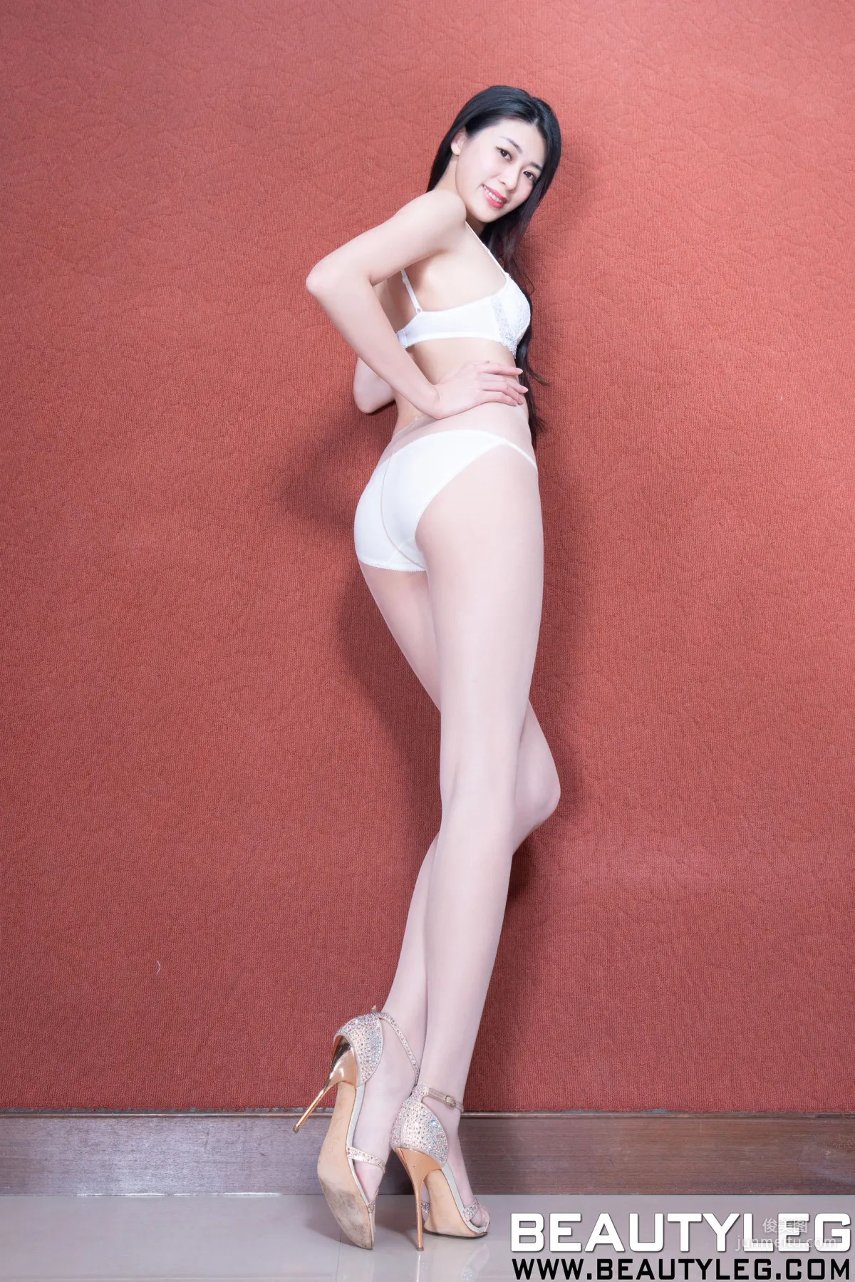 蔡茵茵Flora《肉絲襪+黑絲襪美腿》 [Beautyleg] No.1805 寫真集 29