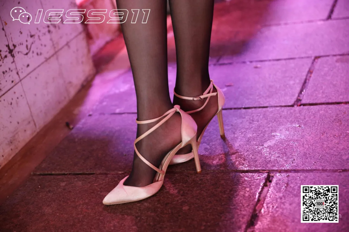 Model Lucy, Grocery Shopping 2 [IESS One Thousand and One Nights] Street Snap Beautiful Legs Photo Set photo 79