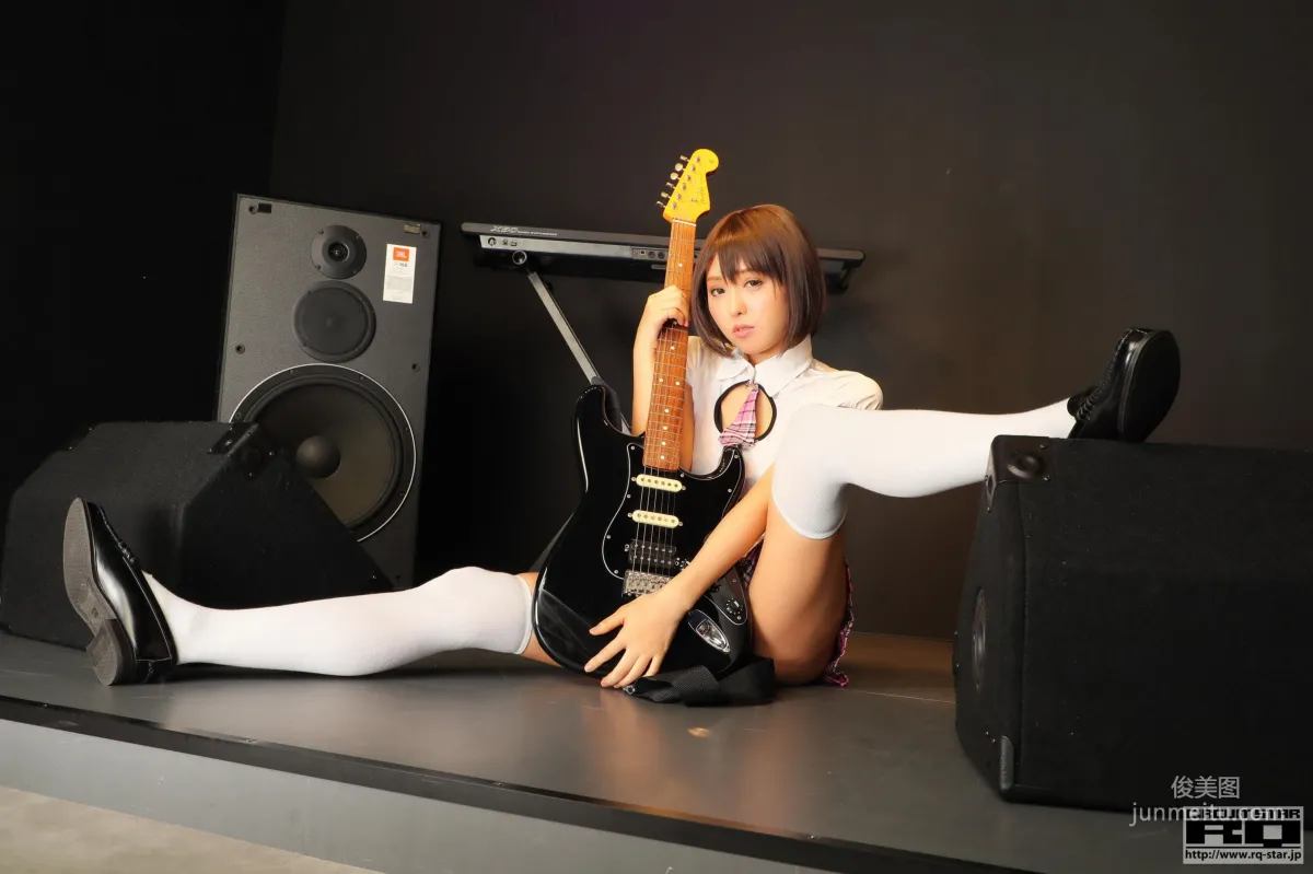 Ahane 亜羽音《School Girl》 [RQ-STAR] 寫真集 20