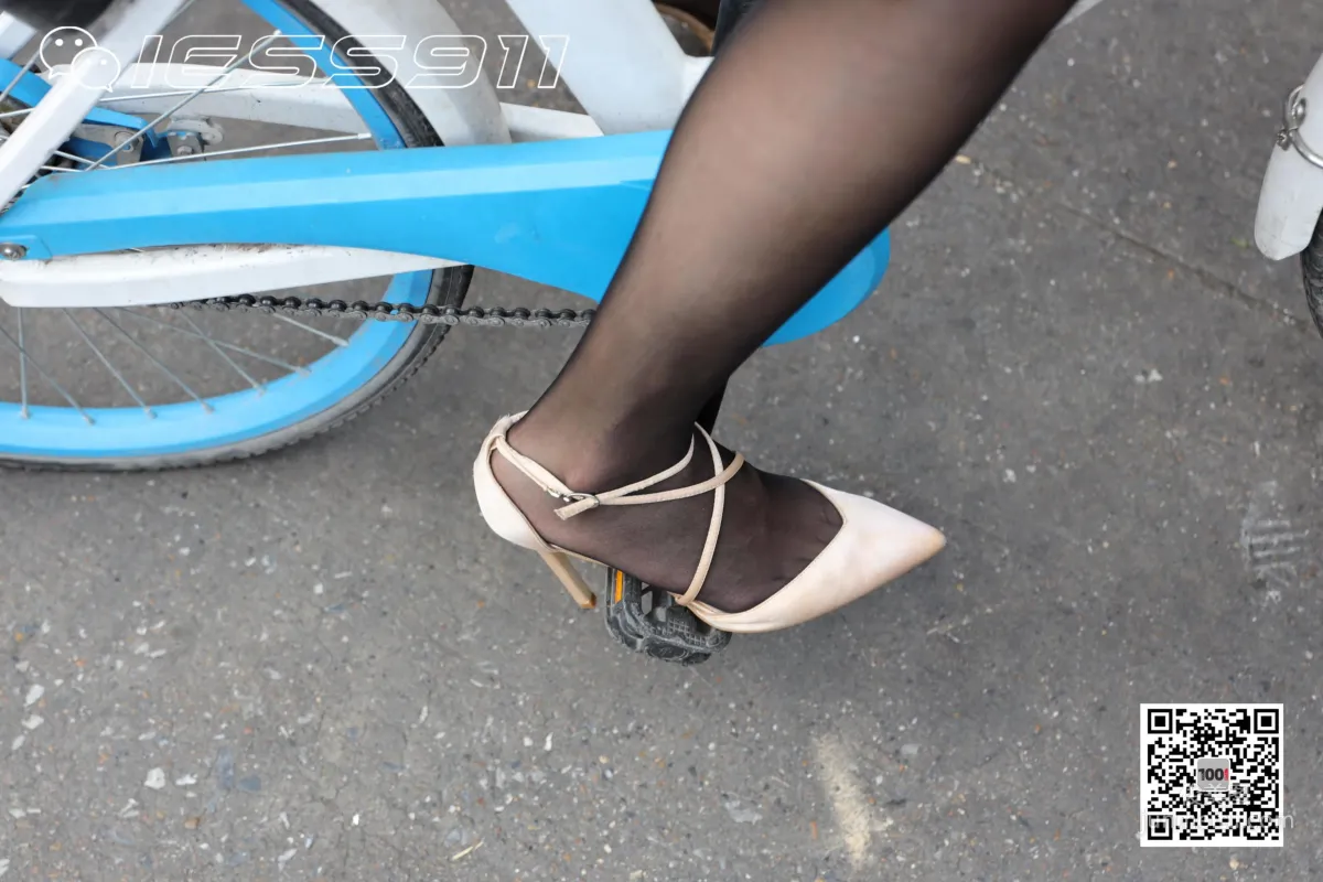 Model Lucy, Grocery Shopping 3 [IESS One Thousand and One Nights] Black Stockings Street Snap Photo Set photo 66