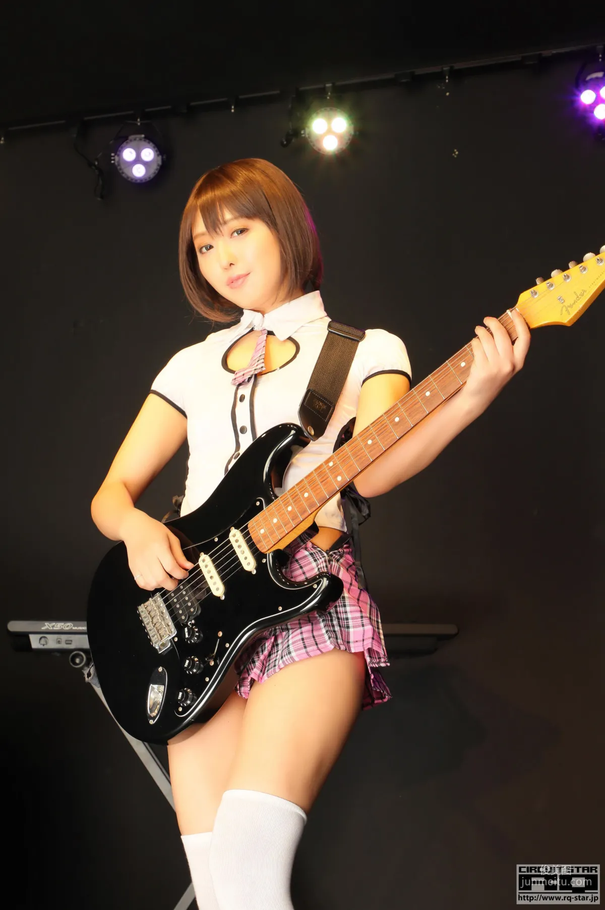 Ahane 亜羽音《School Girl》 [RQ-STAR] 寫真集 4