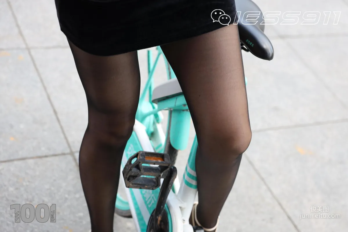 Model Lucy "Grocery Shopping 1" [One Thousand and One Nights] Stockings and Beautiful Legs Photo Set photo 19