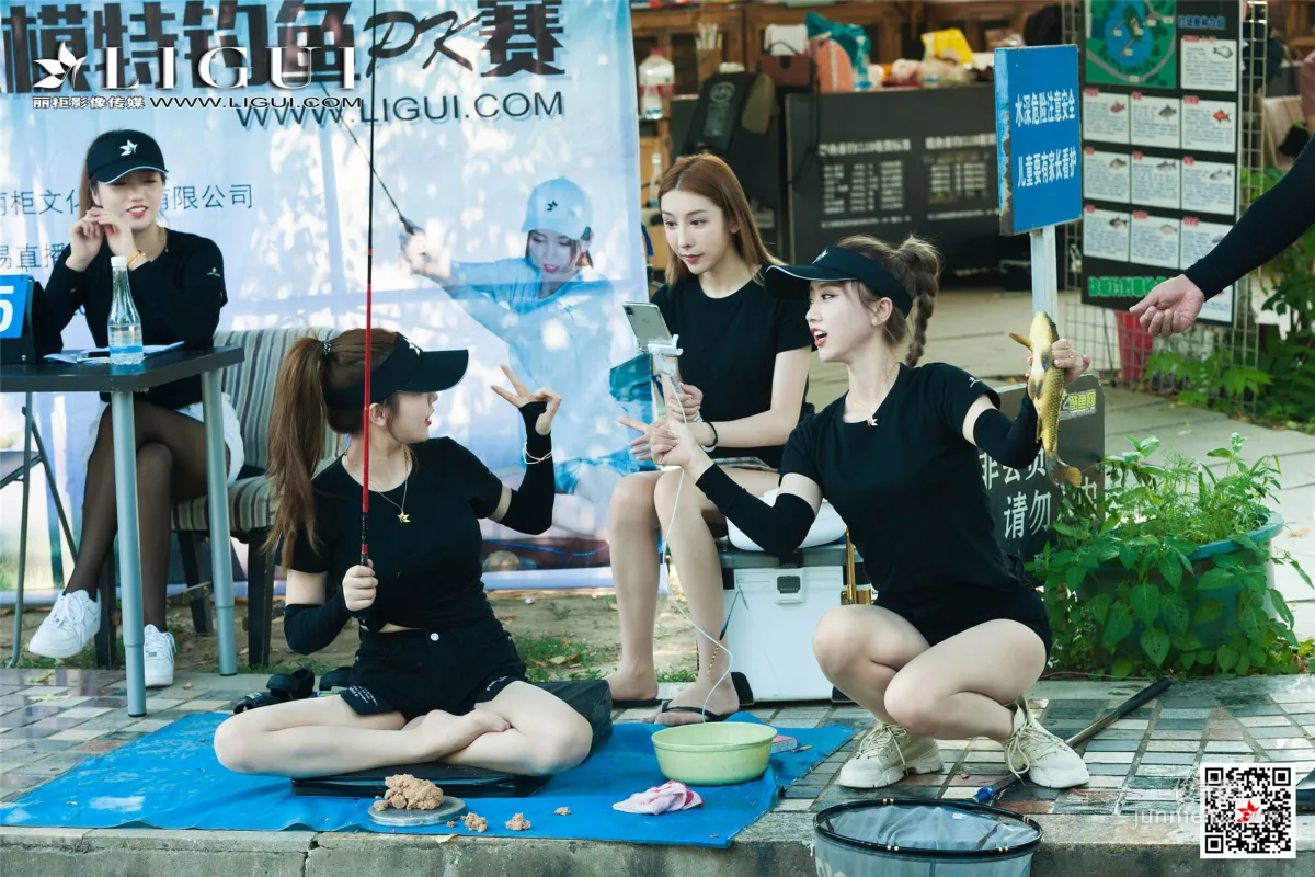 Wen Jing & Ran Ran, Fishing Park Silk Stockings [Ligui] Internet Beauty Photo Set photo 44
