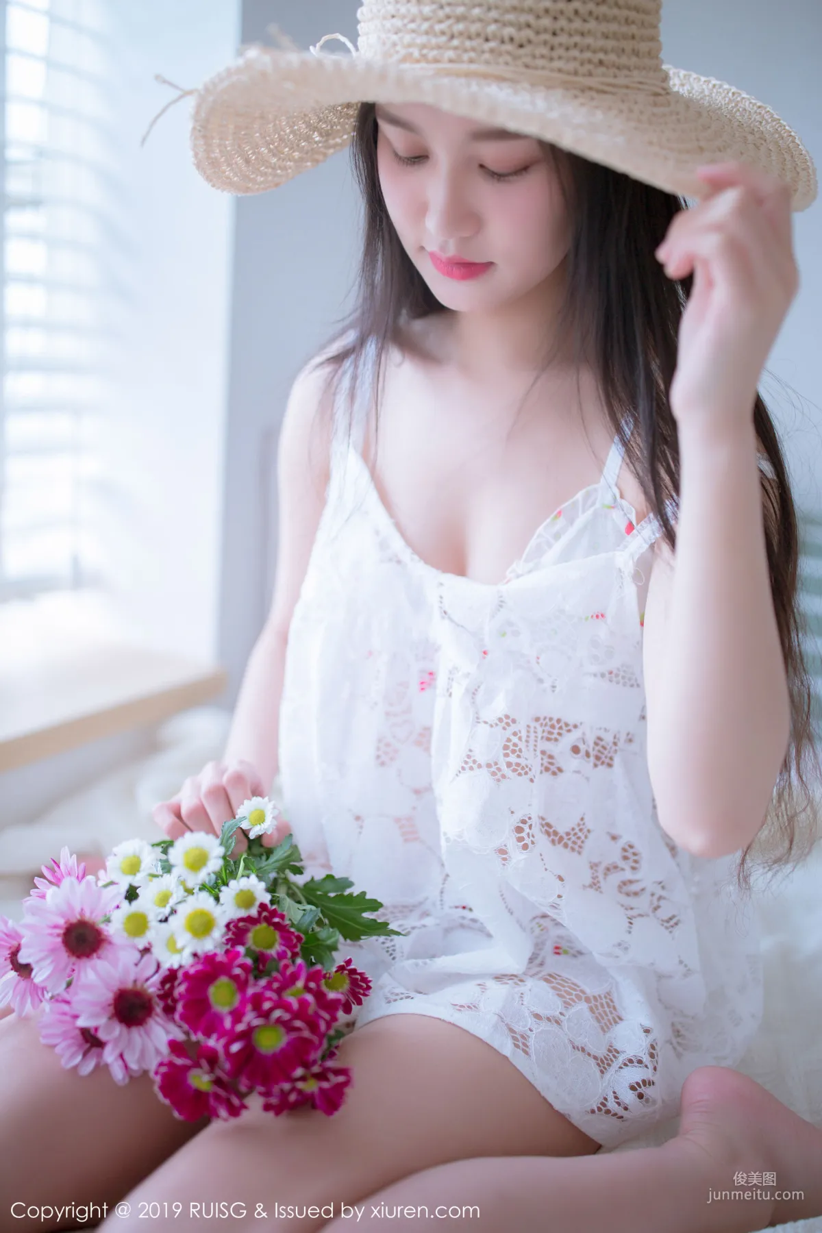 Shenzi Julie Sweet and Lovely Straw Hat Girl in Private Shoot Series [MICAT] Vol.068 Photo Set photo 15