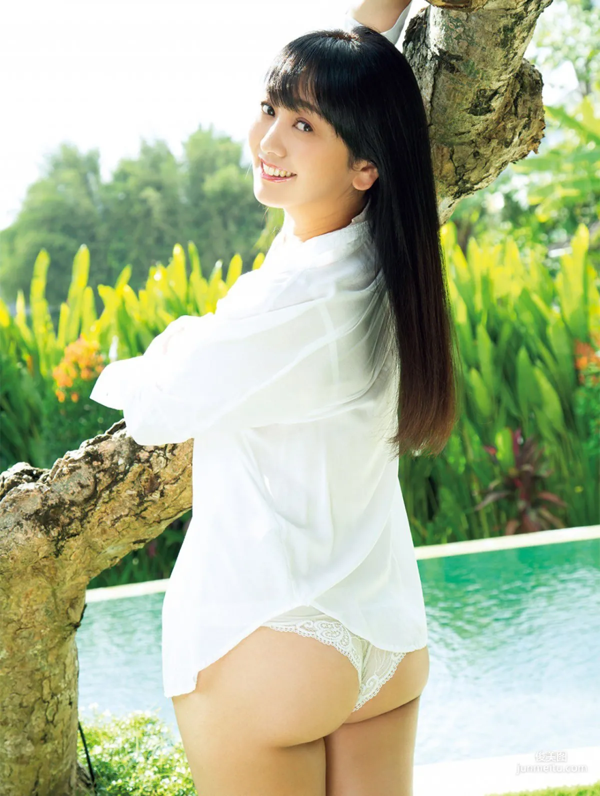 [FRIDAY] 脊山麻理子 《エロスを探求する女子アナ》写真3