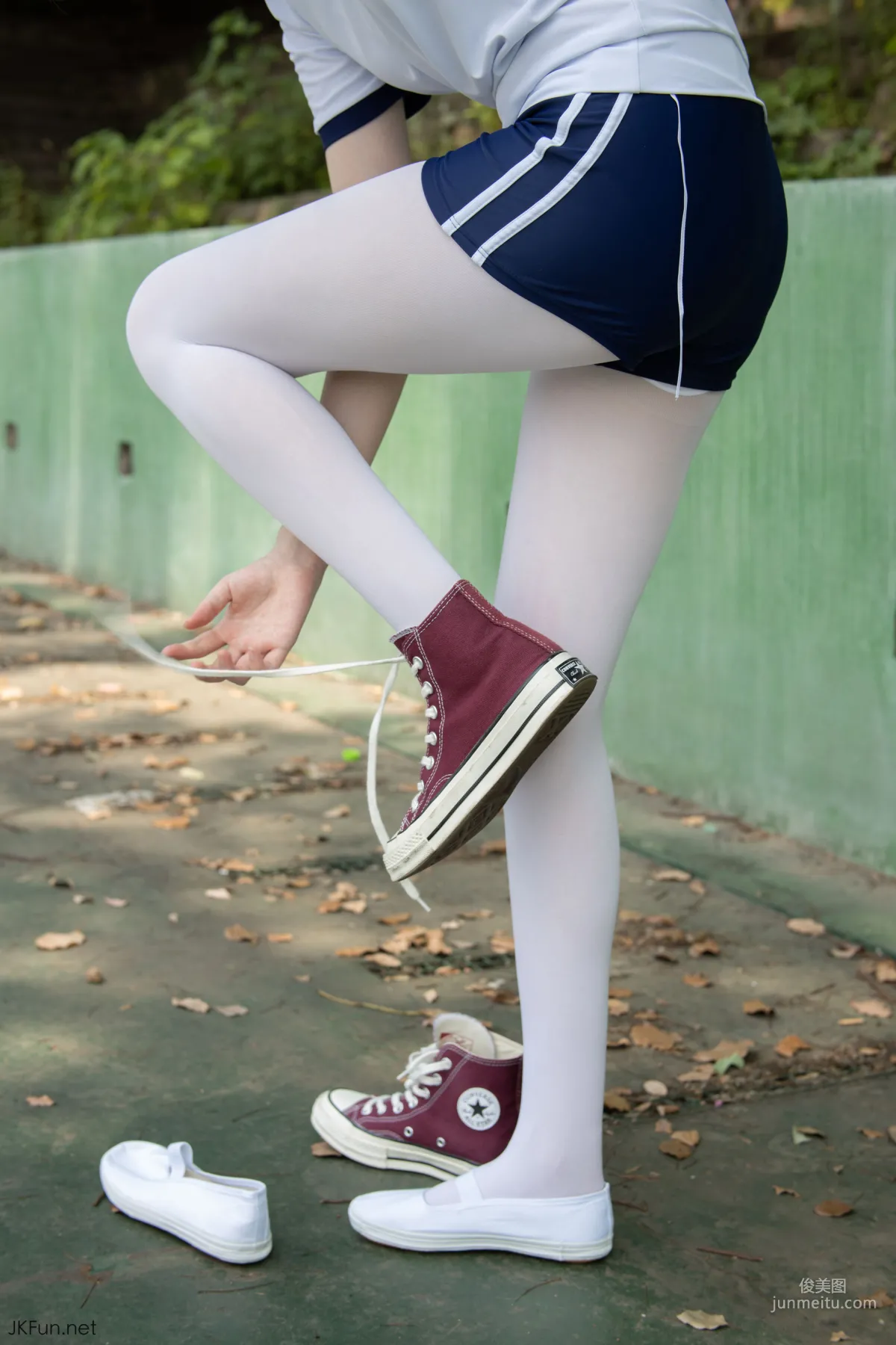 Aika《80D白丝外景体操服》 [森萝财团] 写真集5