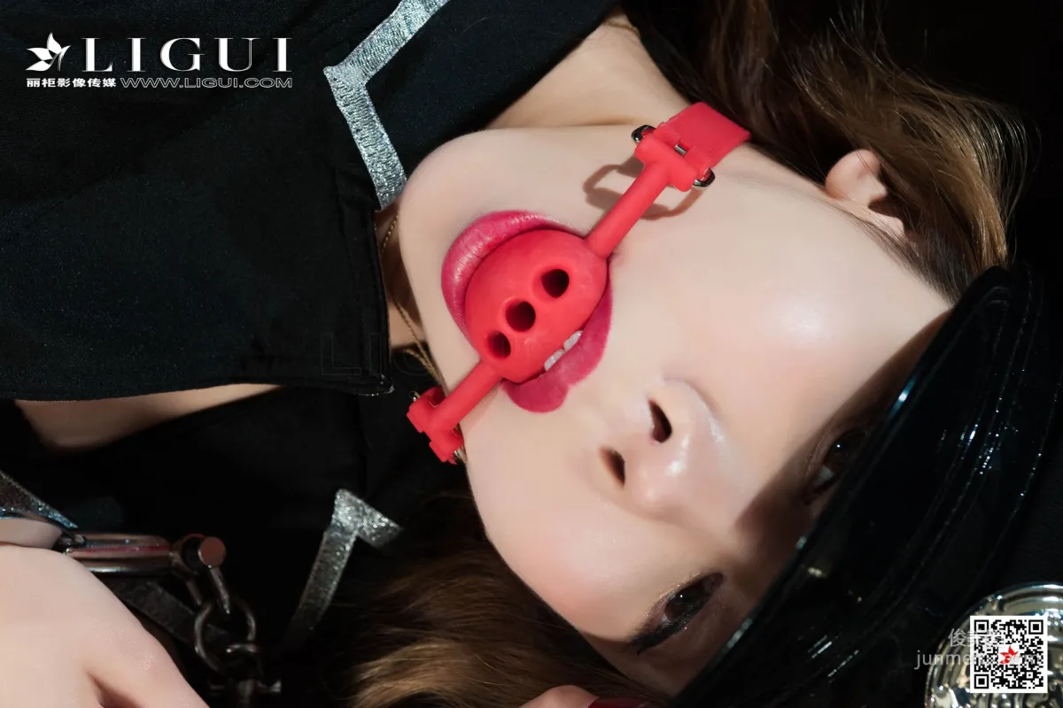 Tu Zi Black Stockings Policewoman Handcuffs [Ligui] Web Beauty Photo Set photo 28