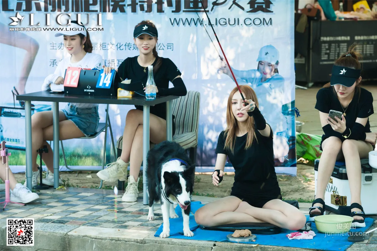 Wen Jing & Ran Ran, Fishing Park Silk Stockings [Ligui] Internet Beauty Photo Set photo 52