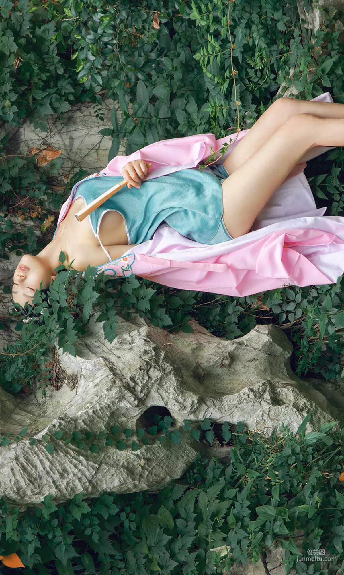 方子萱《一曲秋思》 [尤果圈愛尤物] No.1576 寫真集 34