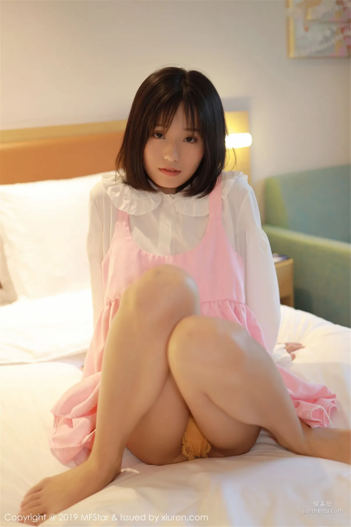 Baileys Xiang'er, Fan Lingerie and White Shirt Series [MFStar] Vol.203 Photo Set photo 14