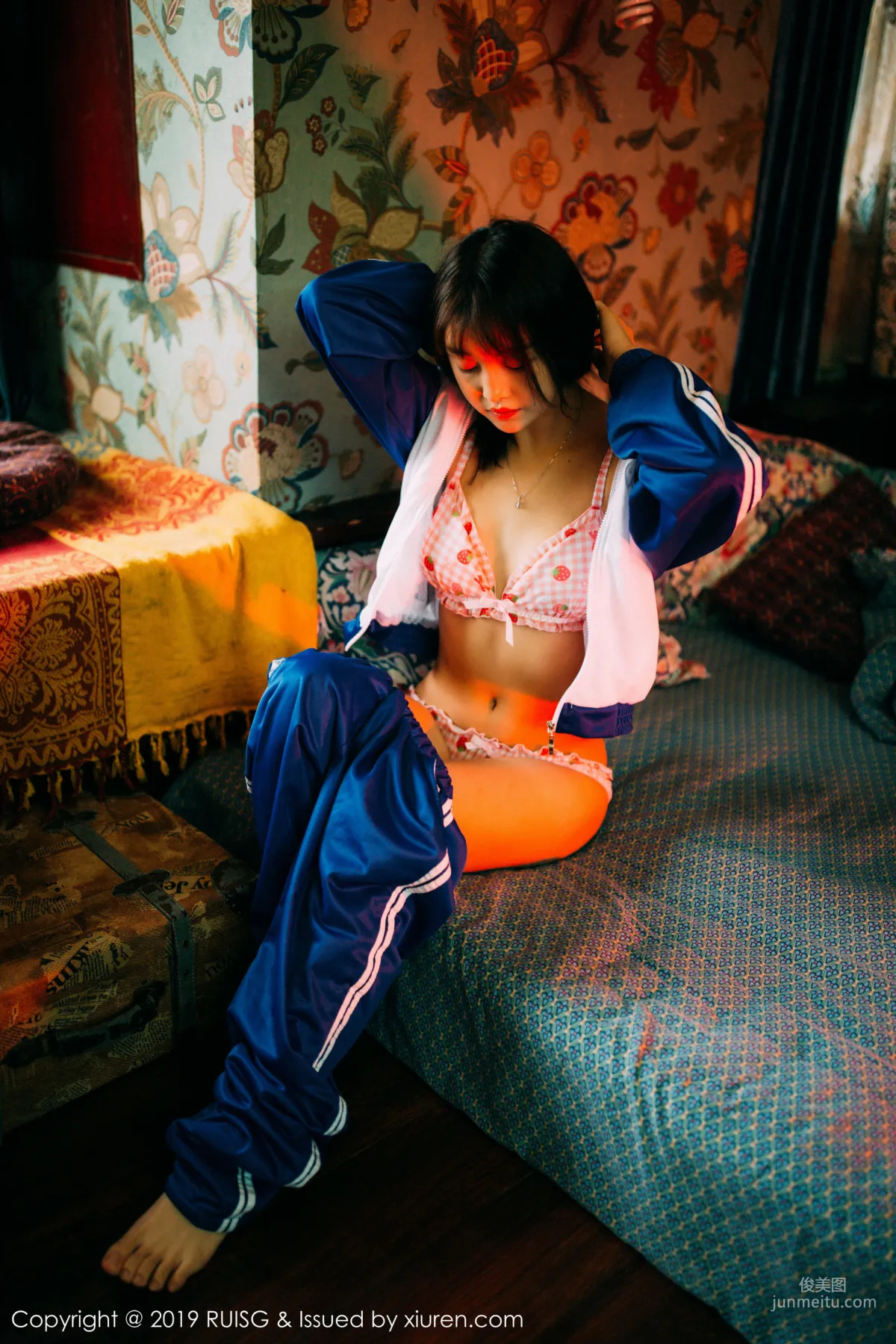 Yuanyuan Daphne《Sweet, Pure and Lovable Soft Girl》 [MICAT] Vol.069 Photo Set photo 3