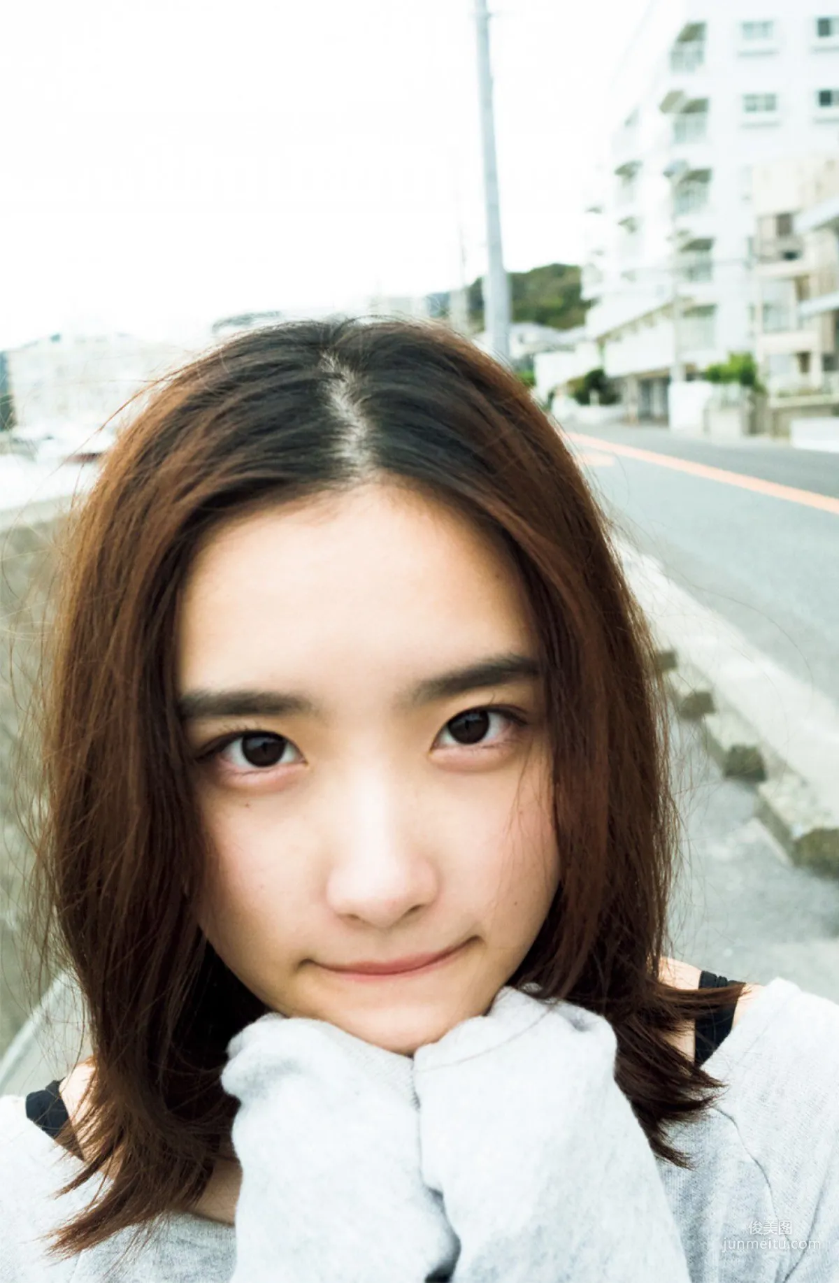 [FRIDAY] 安倍乙《美少女ビキニ「石原さとみに似てるよね」》写真10