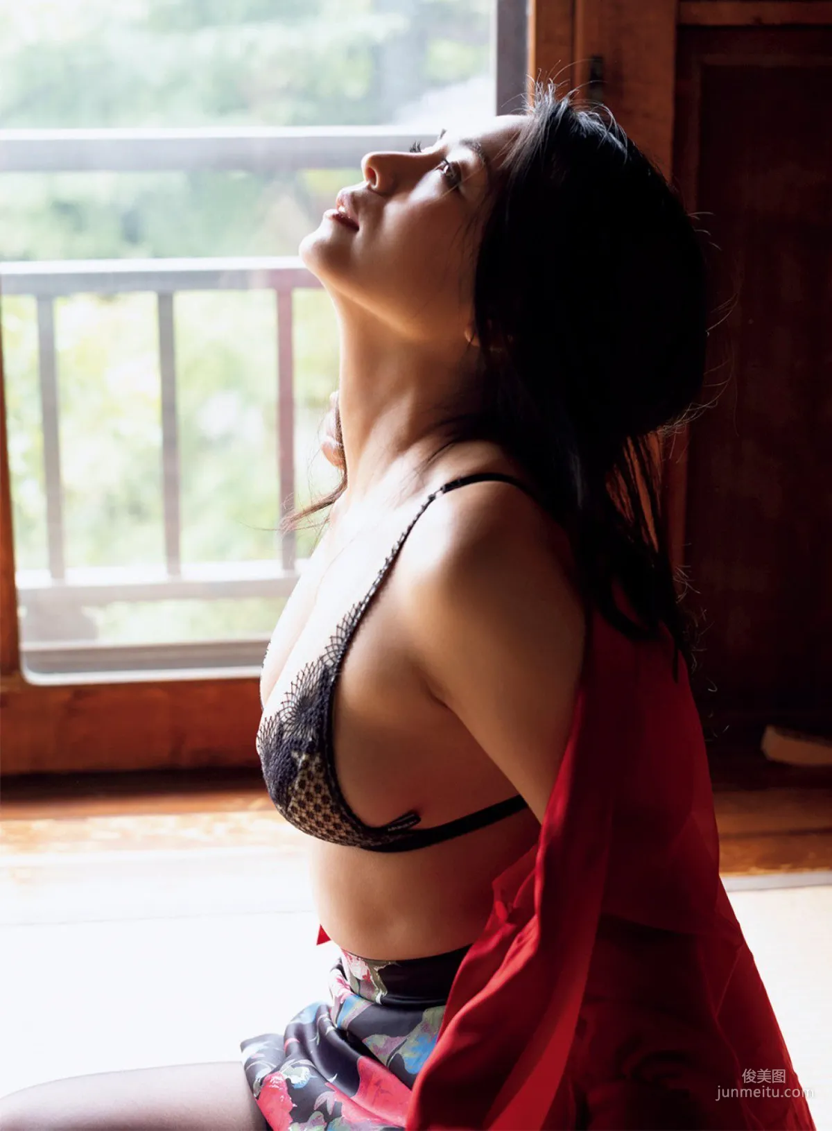 [FRIDAY] 川村ゆきえ 《鮮烈NUDY》写真4