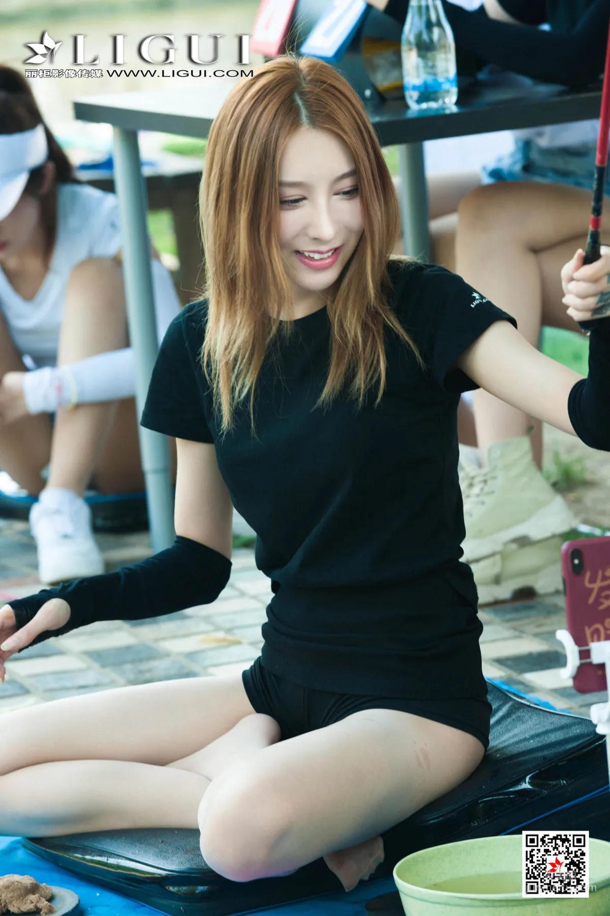 Wen Jing & Ran Ran, Fishing Park Silk Stockings [Ligui] Internet Beauty Photo Set photo 34
