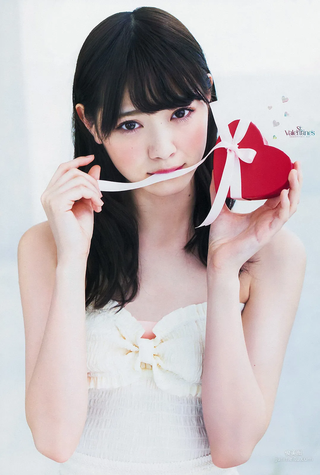 Nanase Nishino: Weekly Big Comic Spirits photo 4