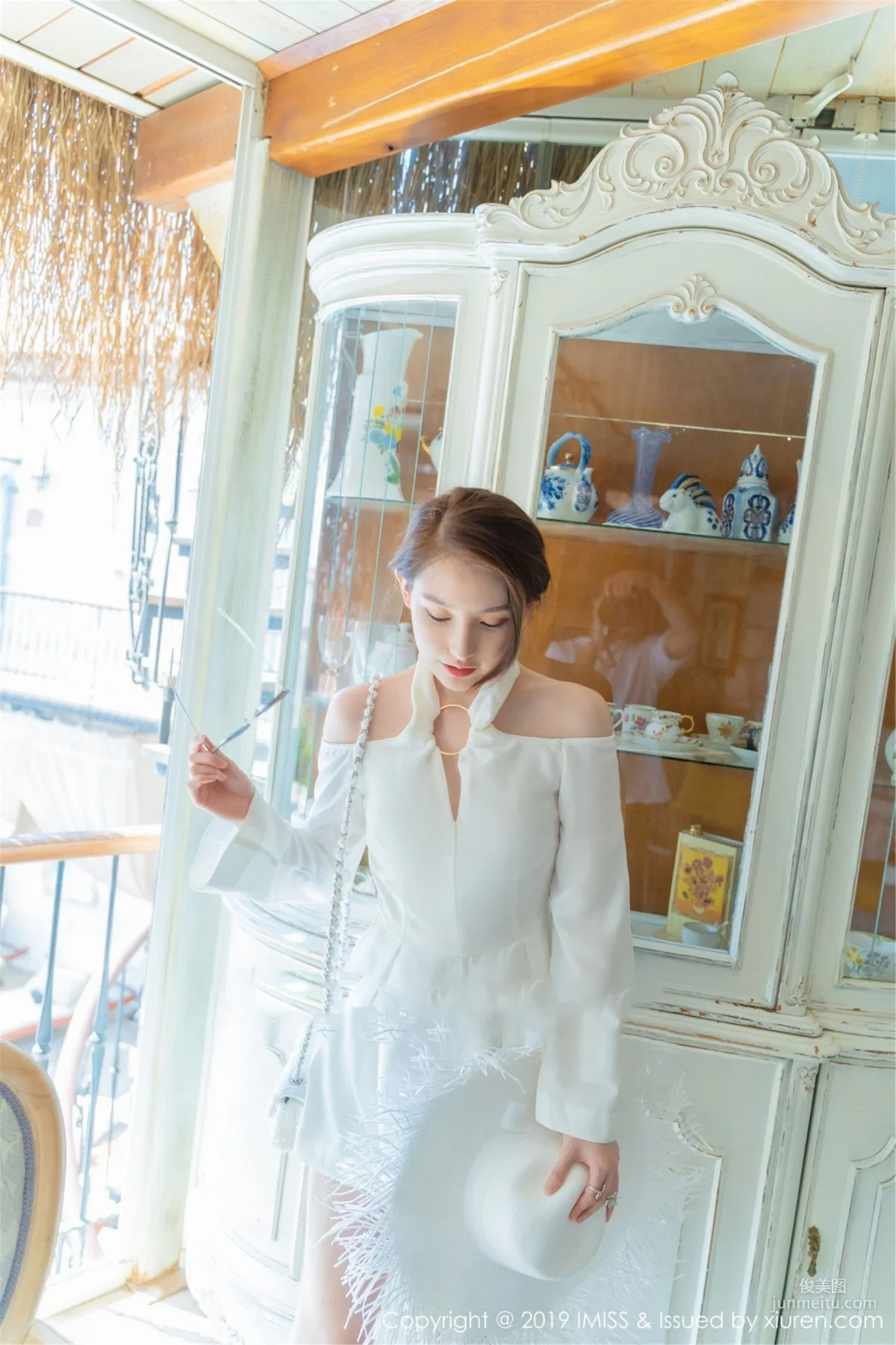 Liu Yining A Budding Peony Flower [IMISS] Vol.368 Photo Set photo 15