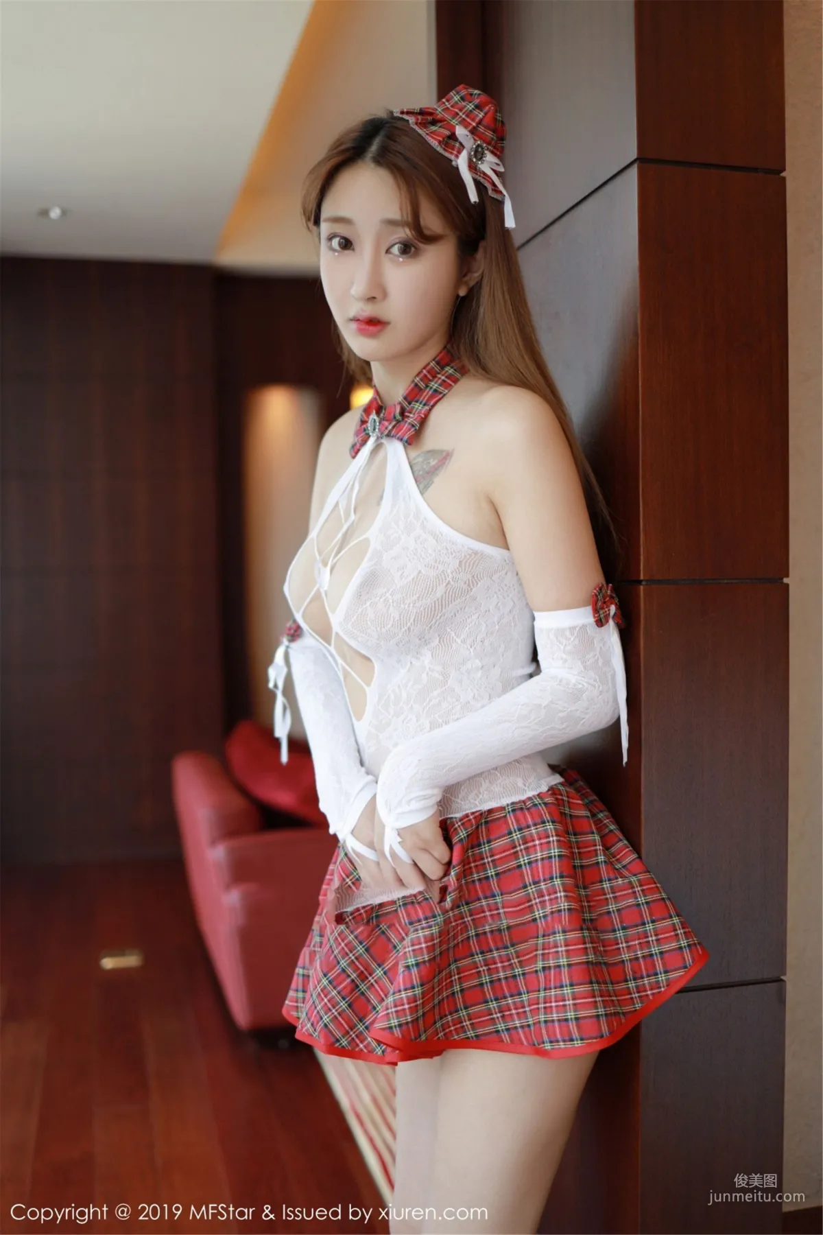 Betty Lin Zixin 《Hollow-Out Lingerie and Plaid Skirt Temptation》 [MFStar] Vol.208 Photo Set photo 9