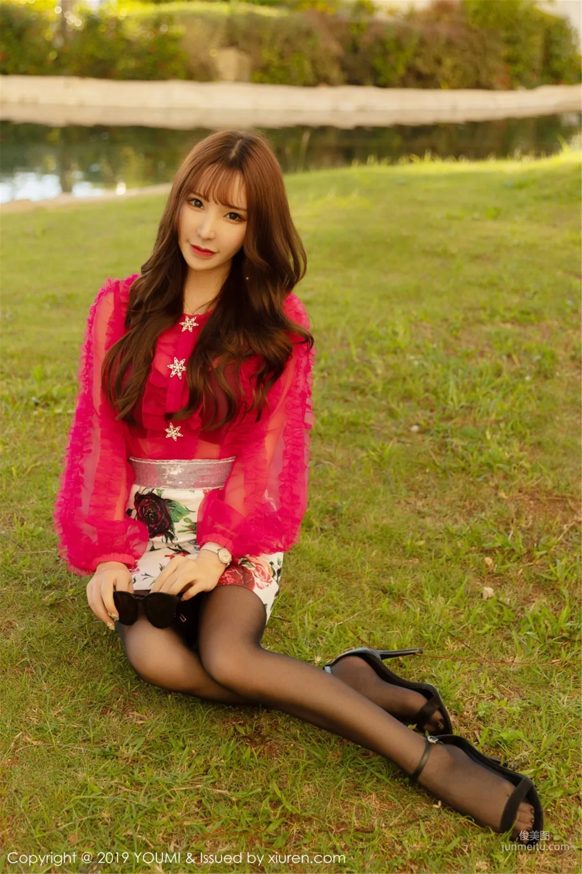 Zhou Yuxi Sandy, Tempting Lace Garter Stockings [YouMi] Vol.335 Photo Set photo 44