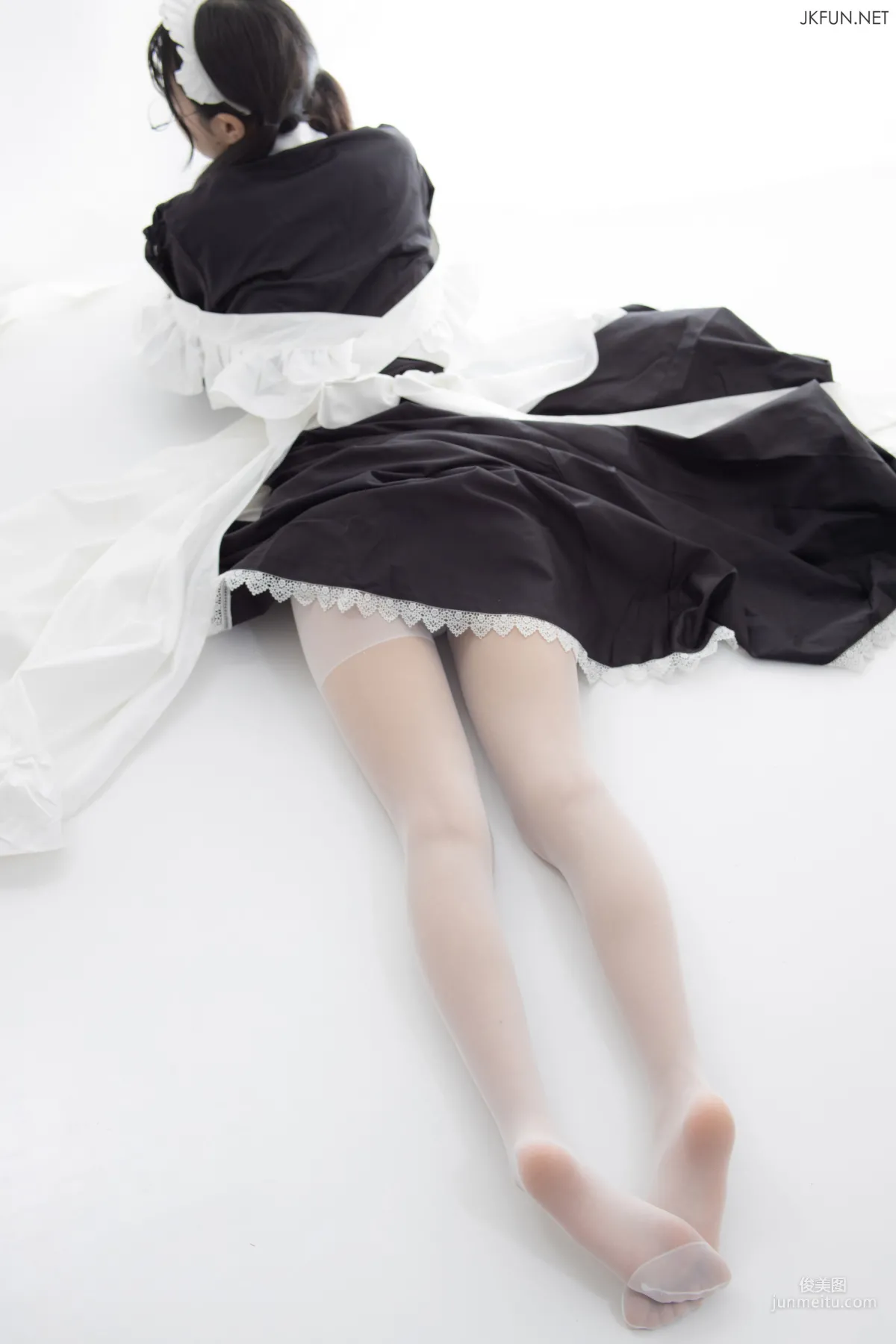 《女仆眼鏡妹》 [森蘿财團] 寫真集 78