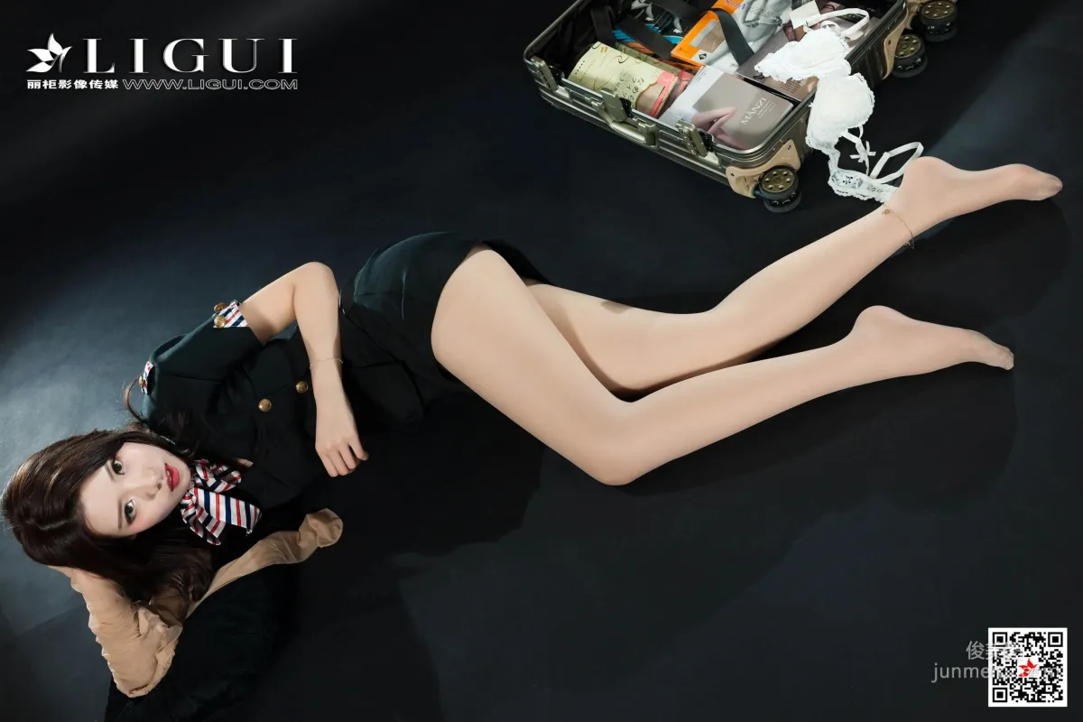 鐘情《空姐絲足美腿》 [麗櫃LIGUI] 網絡麗人 寫真集 52