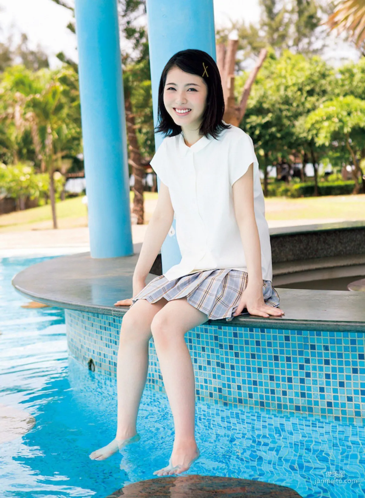 [FRIDAY] 浜辺美波 2018.08.31 1