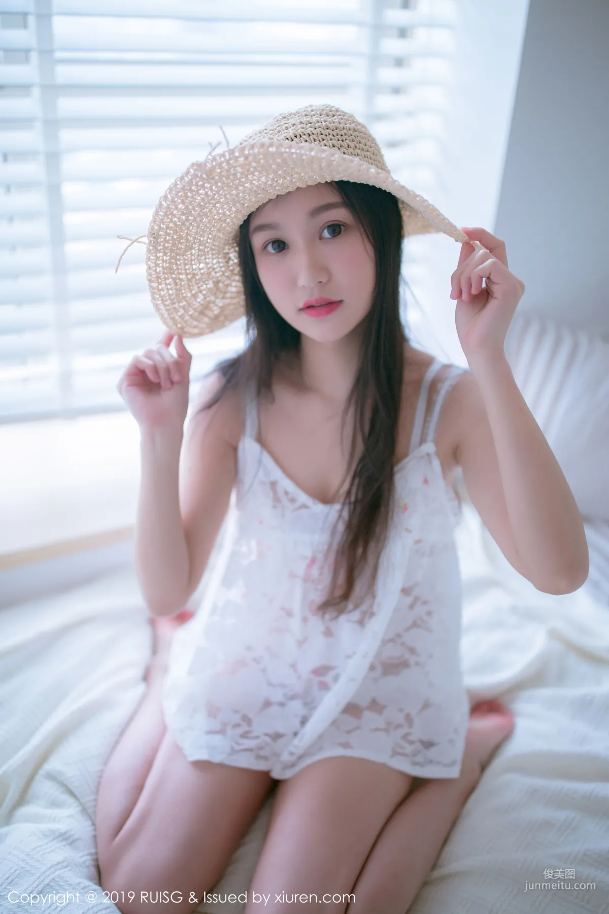Shenzi Julie Sweet and Lovely Straw Hat Girl in Private Shoot Series [MICAT] Vol.068 Photo Set photo 13