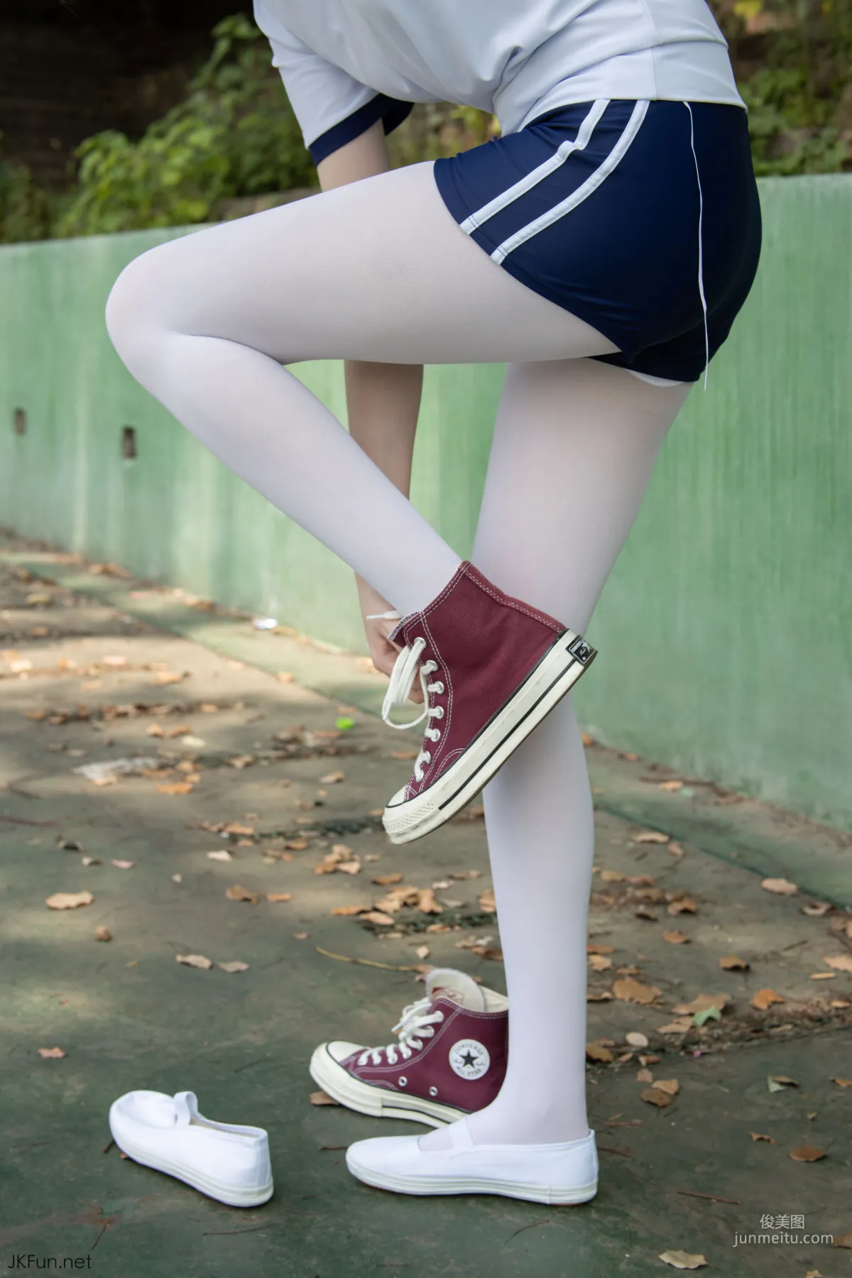 Aika《80D白丝外景体操服》 [森萝财团] 写真集6