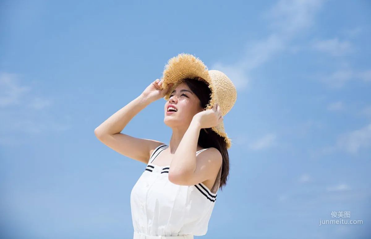 Rikka Ihara: FRIDAY photo 2