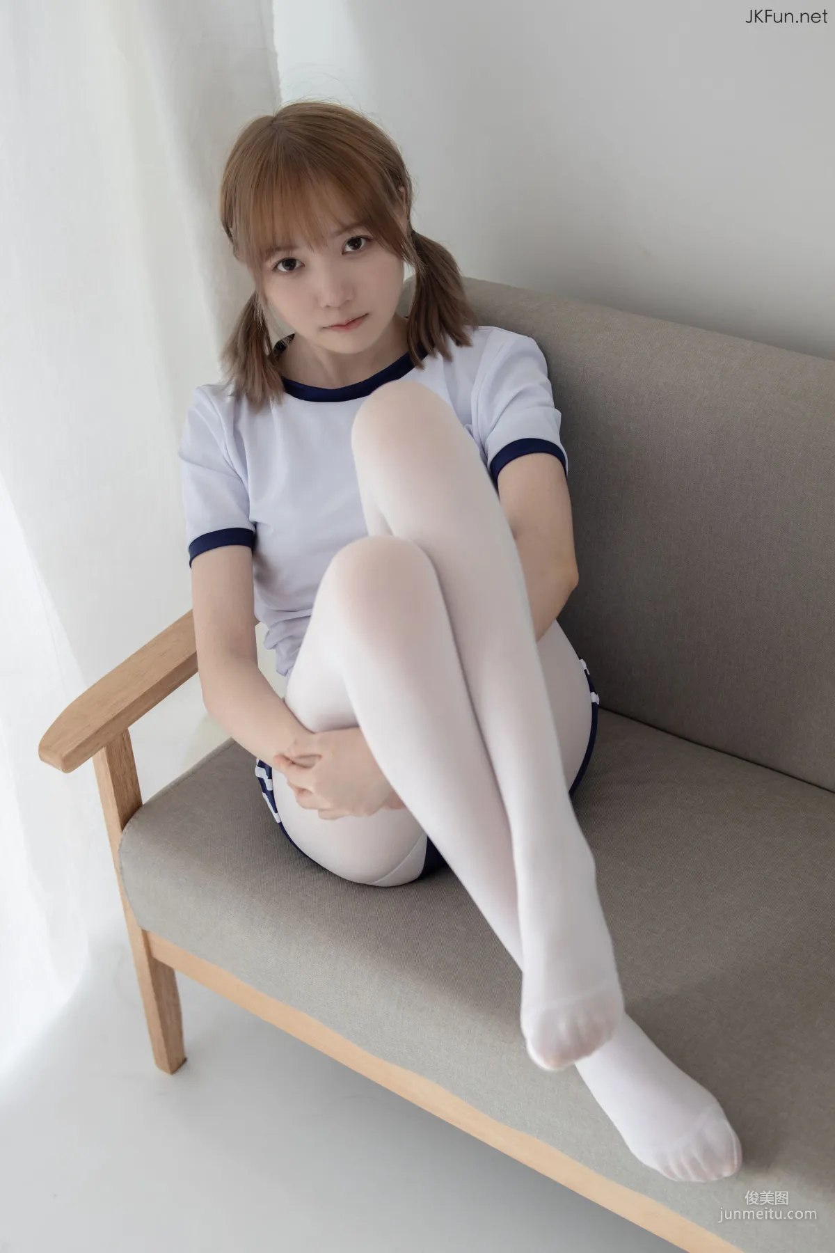 Aika《80D白絲外景體操服》 [森蘿财團] 寫真集 77