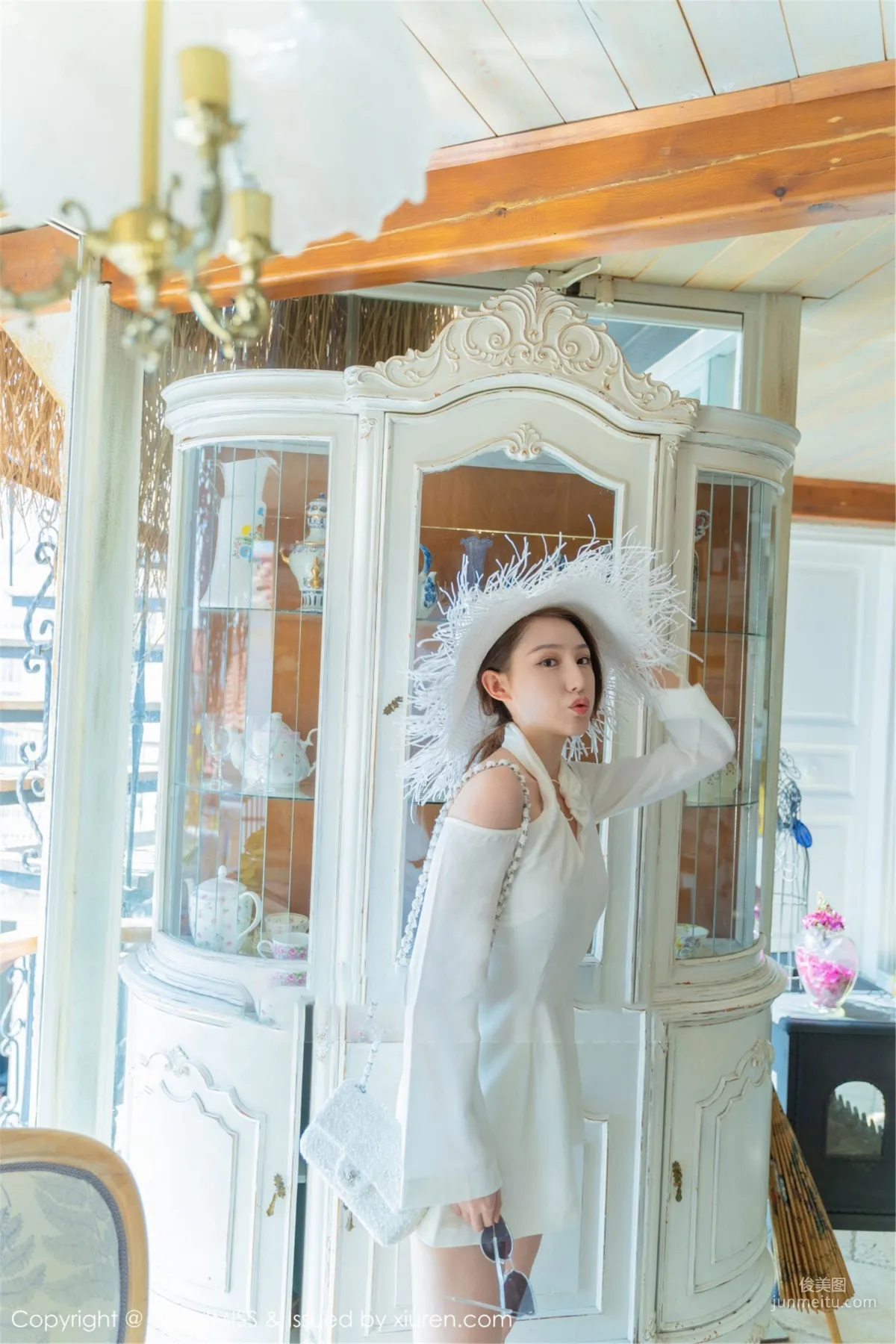 Liu Yining A Budding Peony Flower [IMISS] Vol.368 Photo Set photo 17