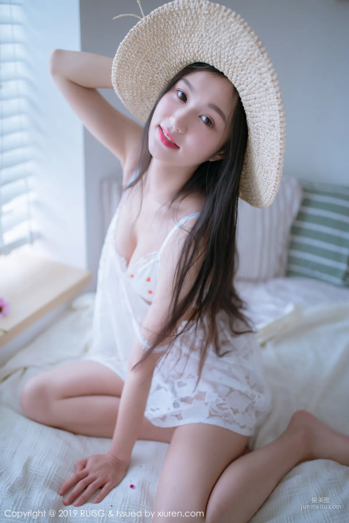 Shenzi Julie Sweet and Lovely Straw Hat Girl in Private Shoot Series [MICAT] Vol.068 Photo Set photo 23