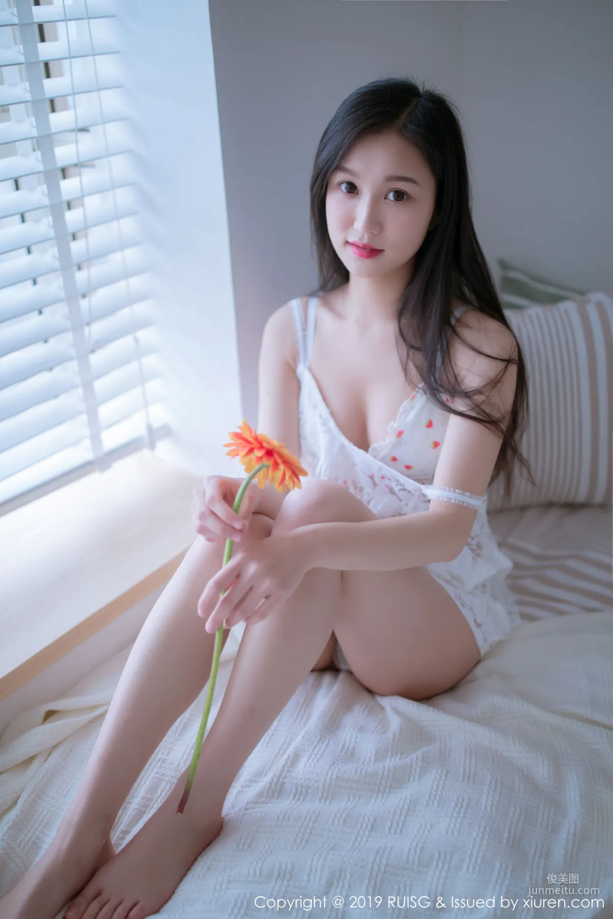 Shenzi Julie Sweet and Lovely Straw Hat Girl in Private Shoot Series [MICAT] Vol.068 Photo Set photo 1