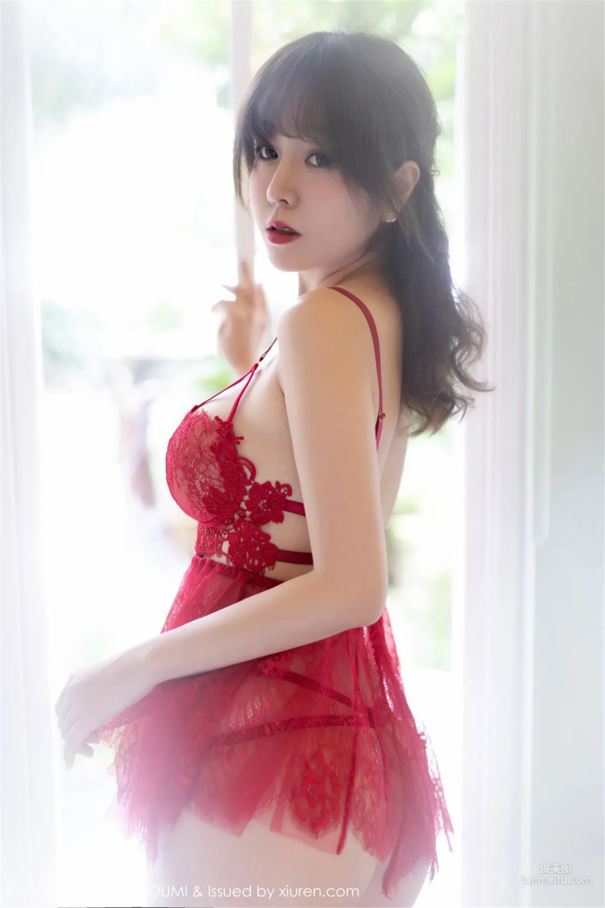 Wang Yuchun "Hollow-Out Lingerie and Faintly See-Through Sheer Series" [YouMi] Vol.333 Photo Set photo 4