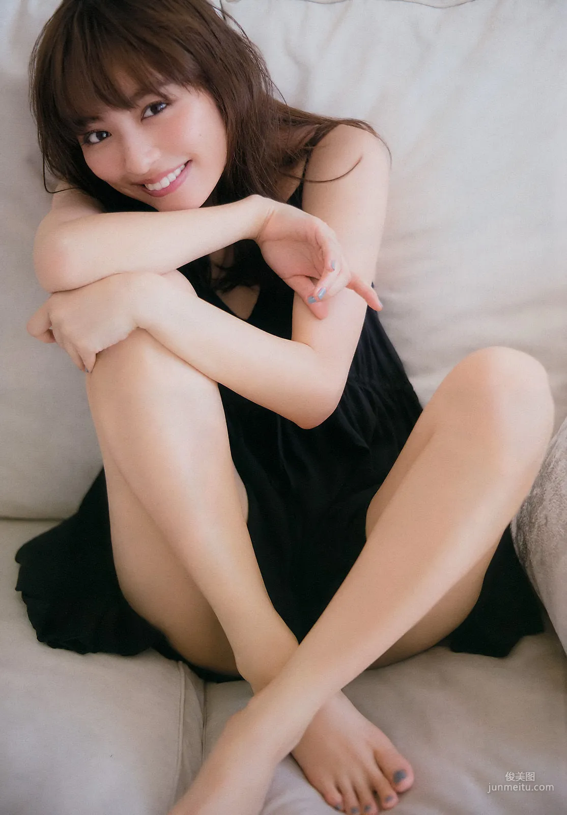 Rio Uchida: Weekly Big Comic Spirits photo 6
