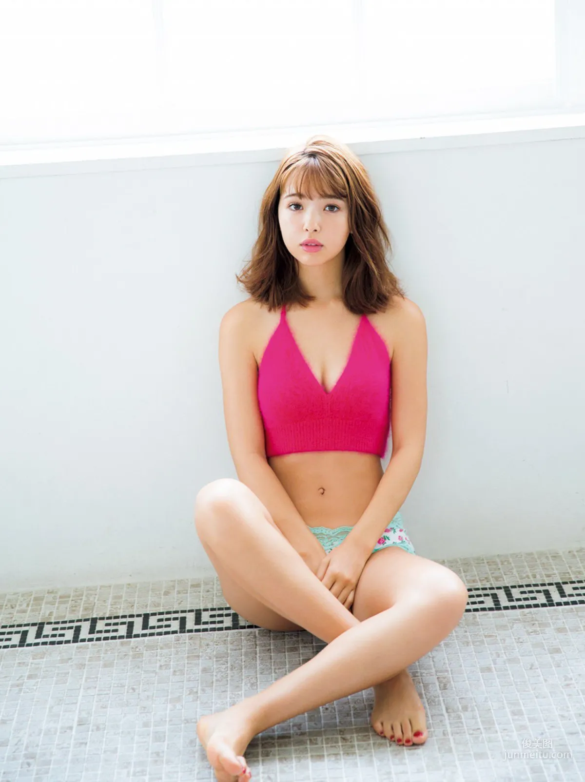 [FRIDAY] 藤田ニコル 《バストとヒップを見にきてね♡》写真8