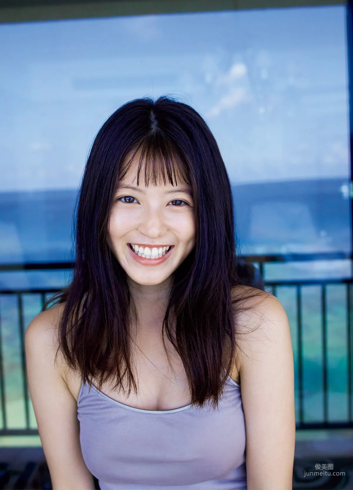 Mio Imada: FRIDAY photo 6