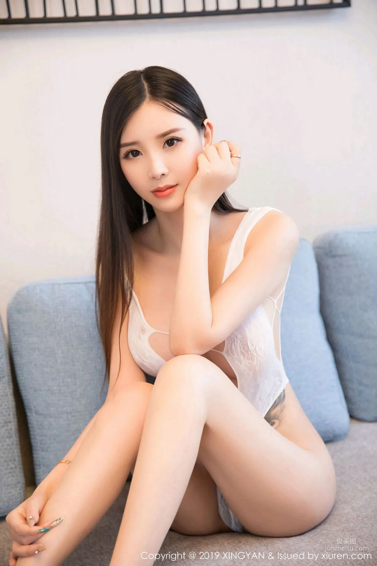 Han Yuxin, Sexy Black and White Lingerie Series [XingYan] Vol.128 Photo Set photo 4