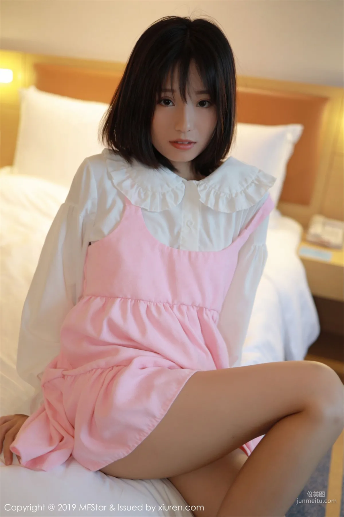 Baileys Xiang'er, Fan Lingerie and White Shirt Series [MFStar] Vol.203 Photo Set photo 4