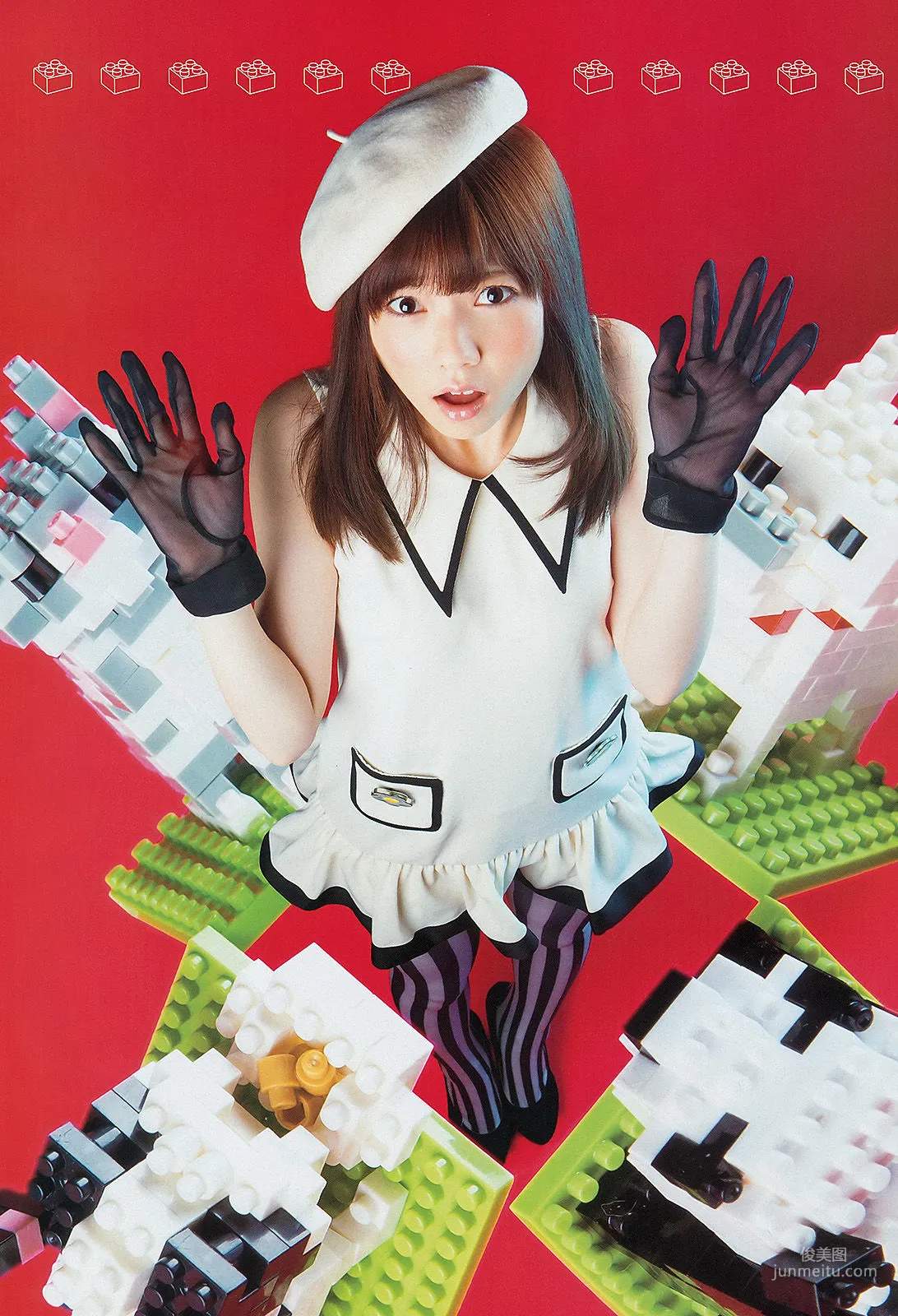 Haruka Shimazaki: Weekly Big Comic Spirits photo 3