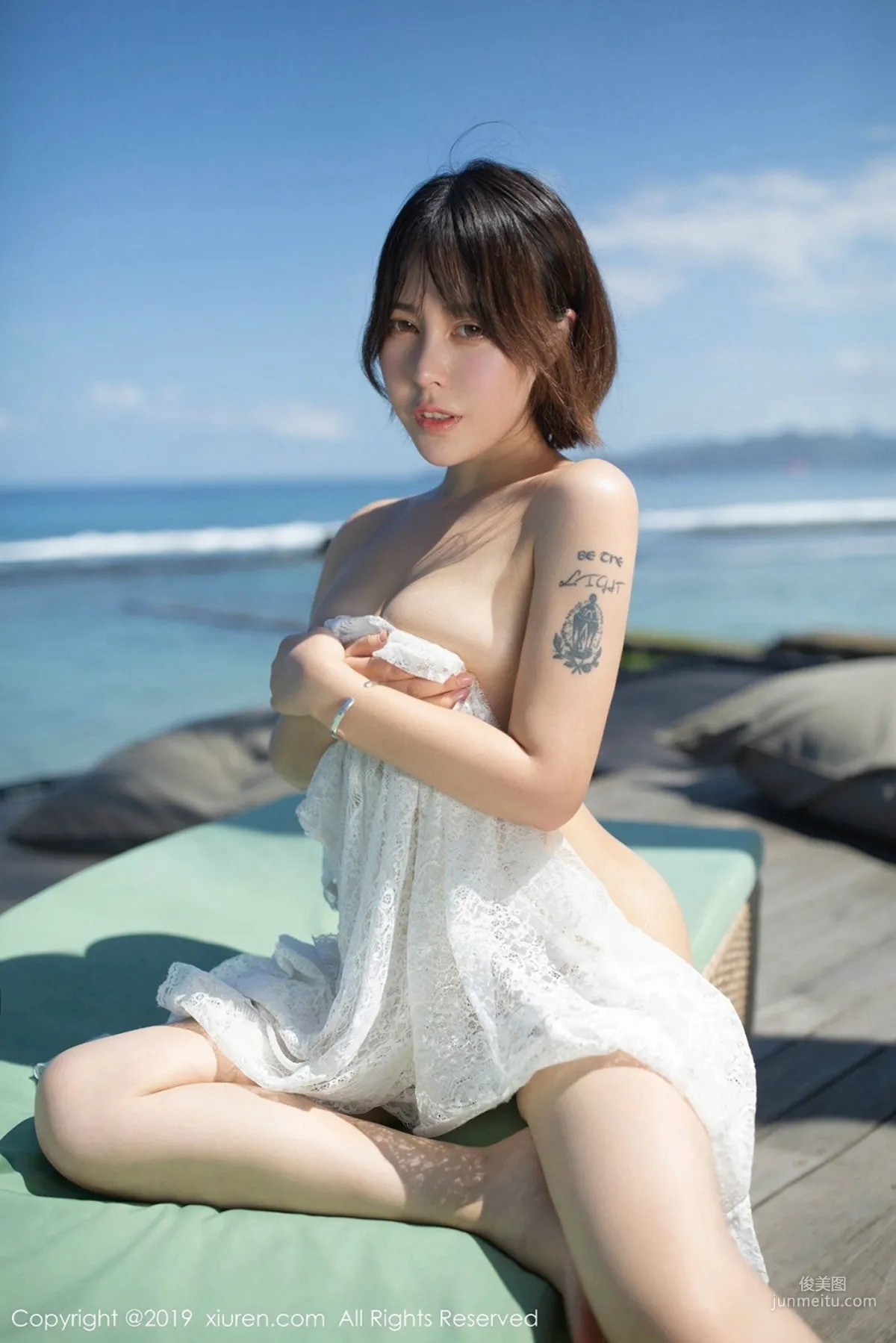 Evelyn Ai Li, Sexy Push-Up Lingerie and Vacuum Wedding Dress Temptation Series [XiuRen] No.1612 Photo Set photo 3