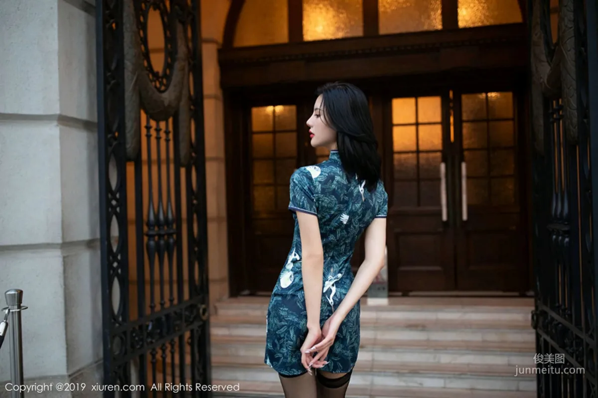 A Zhu, Classical Charm Qipao Stockings and Beautiful Legs [XiuRen] No.1607 Photo Set photo 14